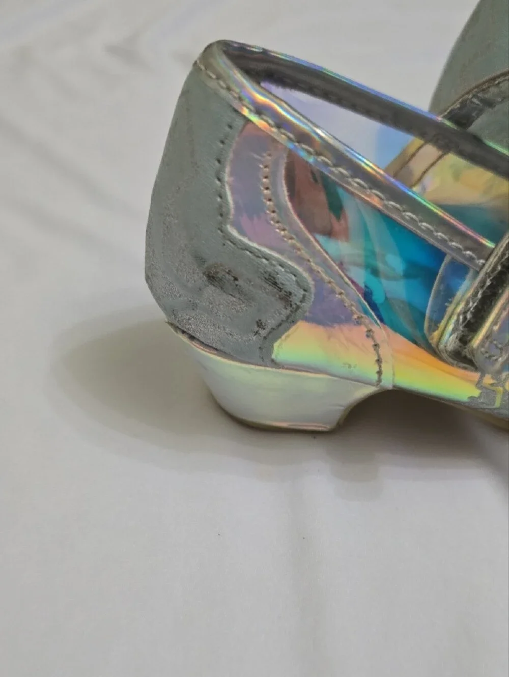 Girls' Iridescent Silver Mary Jane Shoes with Bow - Frozen Design